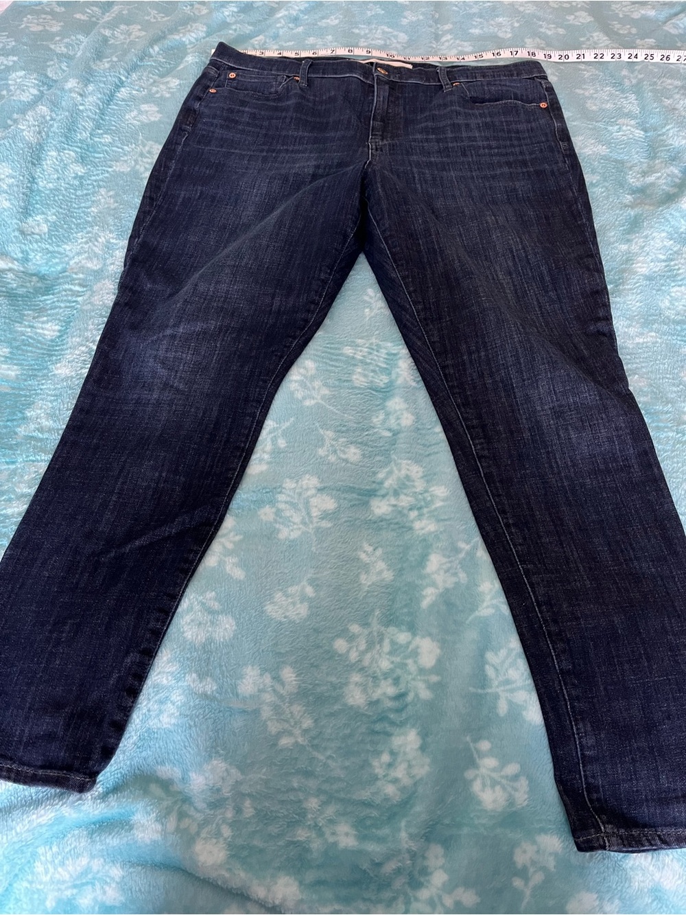 GAP true skinny jeans